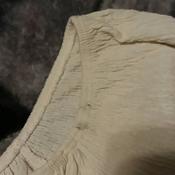 Women's top not sure but does look antique - Picture 4 of 5